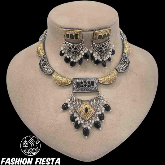 Two Toned Necklace Set