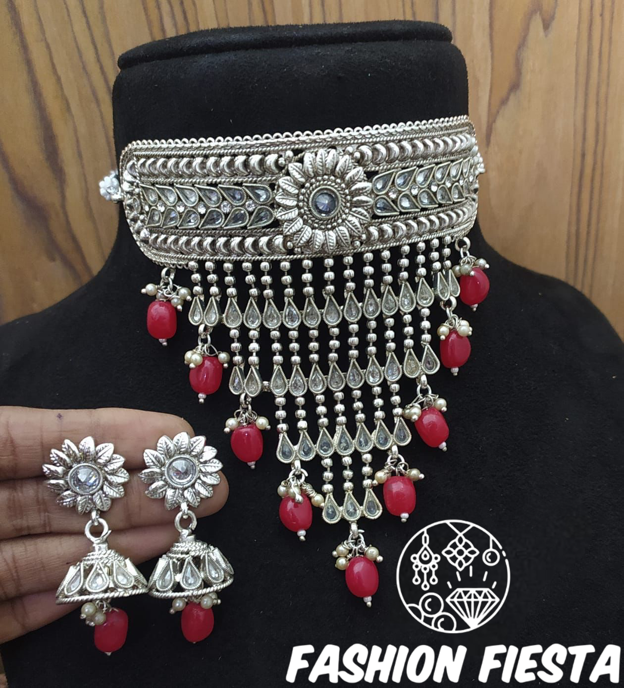 Layered Choker Necklace With Matching Earrings